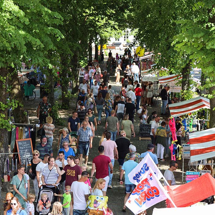 Aaltjesdagen Harderwijk braderie boeldag